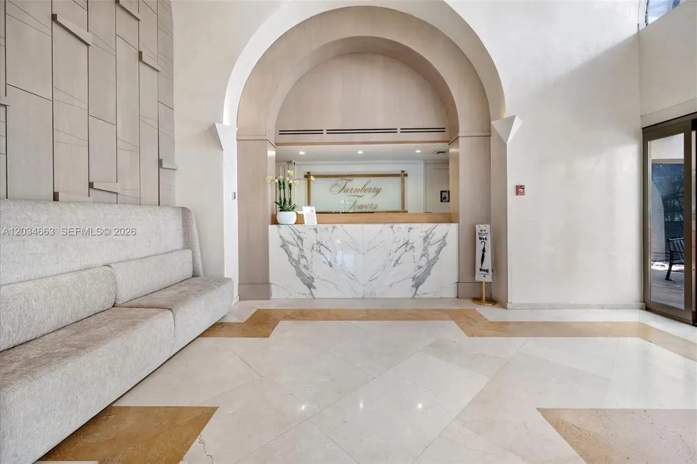 19355 Turnberry Way #19F Aventura, FL 33180