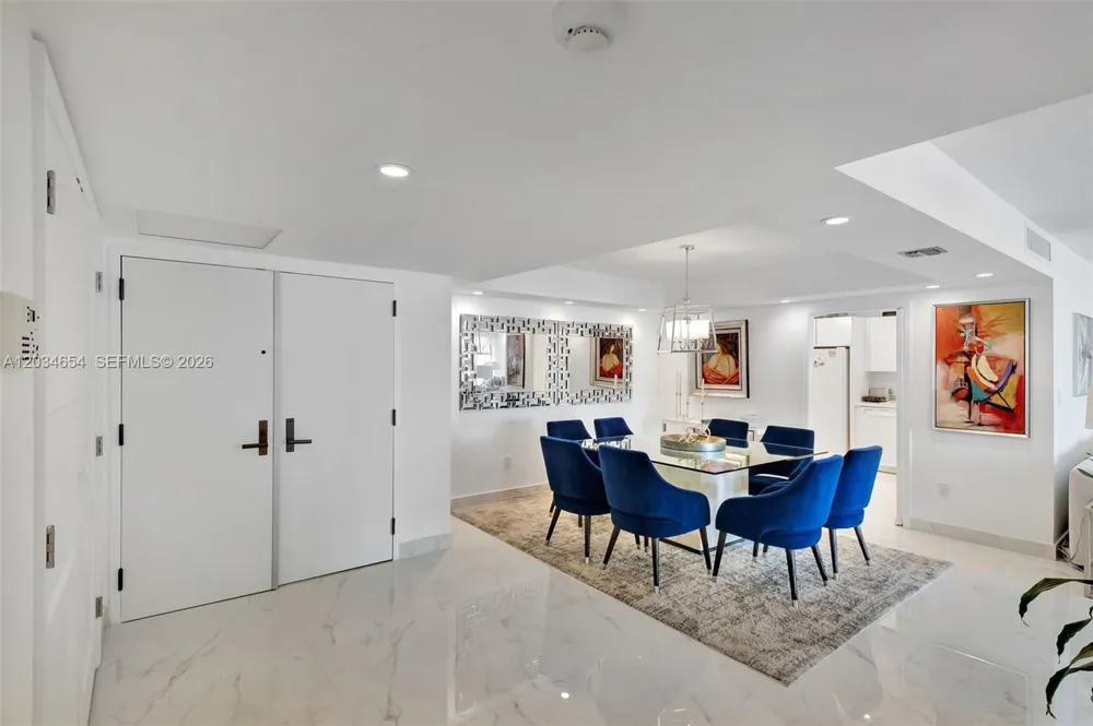 2 Grove Isle Dr #B706 Miami, FL 33133