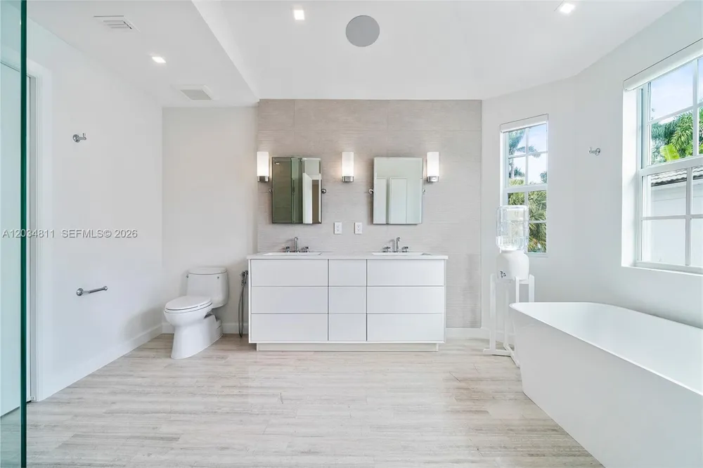19941 NE 36th Pl Aventura, FL 33180
