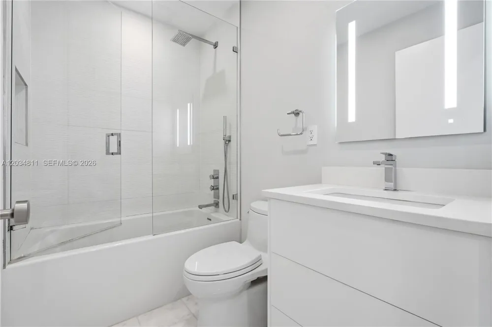 19941 NE 36th Pl Aventura, FL 33180