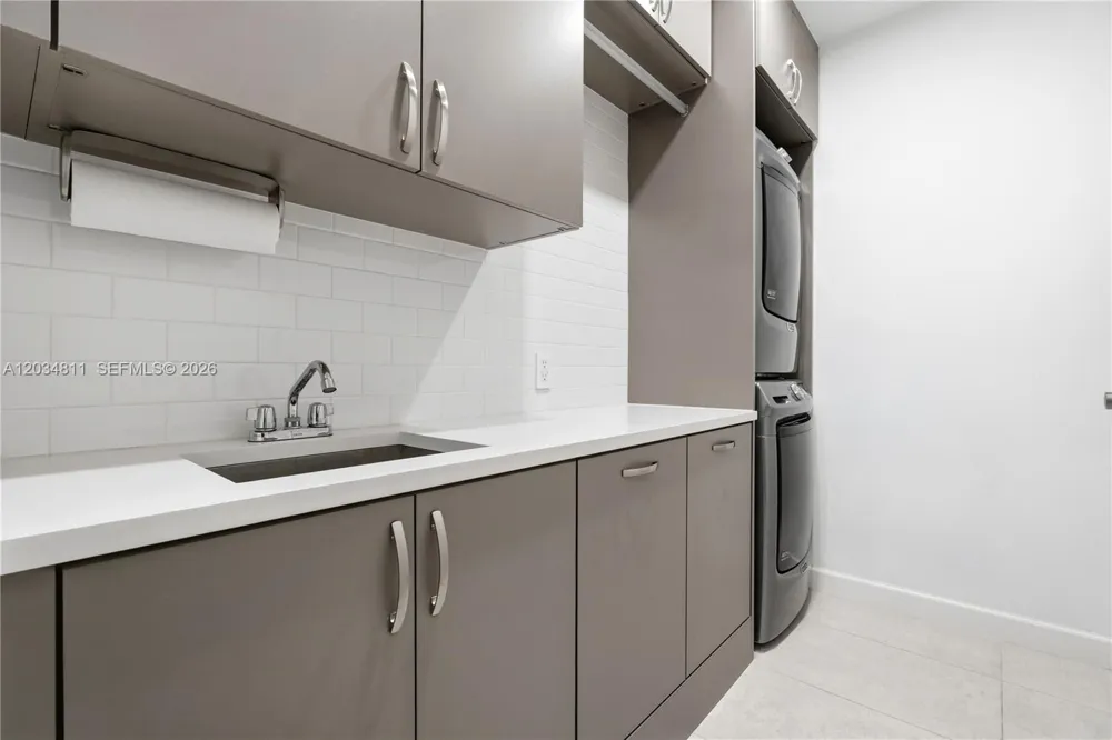 19941 NE 36th Pl Aventura, FL 33180