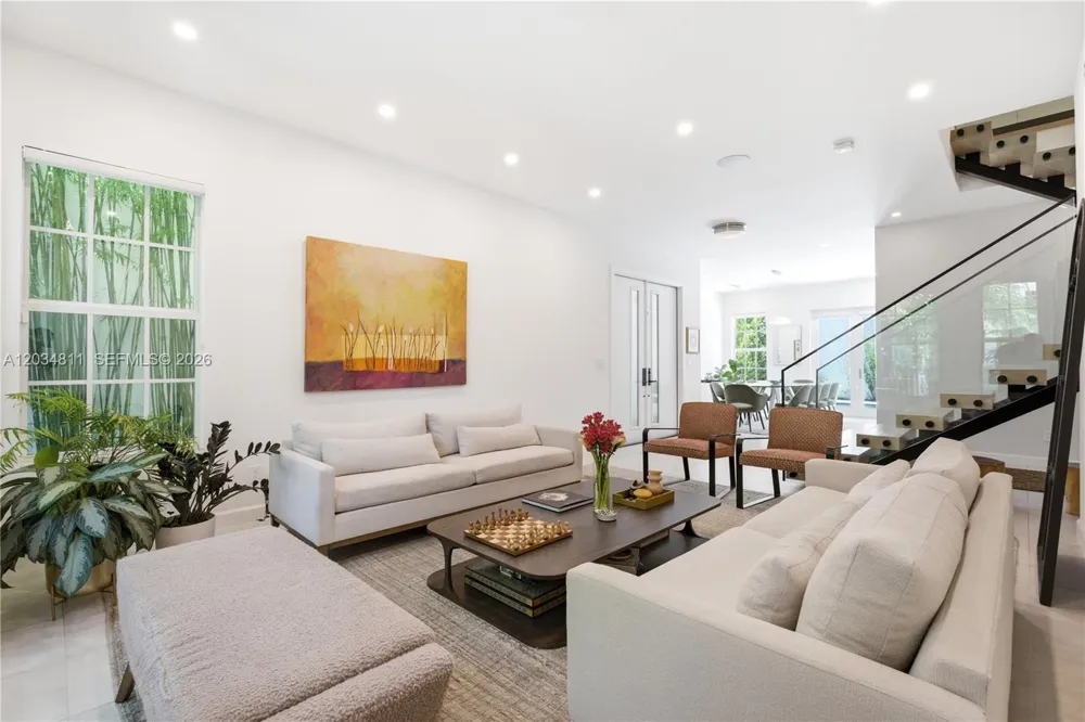 19941 NE 36th Pl Aventura, FL 33180