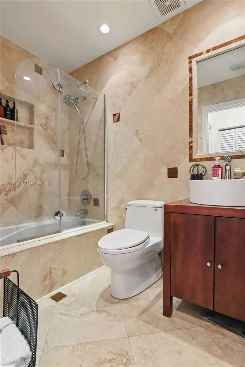 5874 SW 97th Ter Cooper City, FL 33328