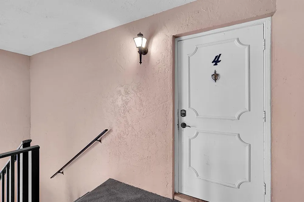 3630 Citrus Trace #4 Davie, FL 33328