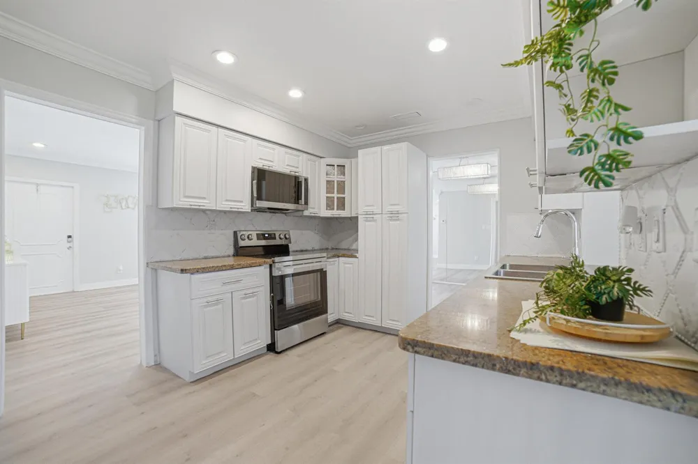 8106 NW 101st Avenue Tamarac, FL 33321