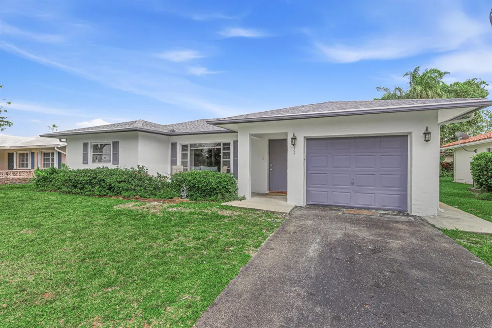 8106 NW 101st Avenue Tamarac, FL 33321