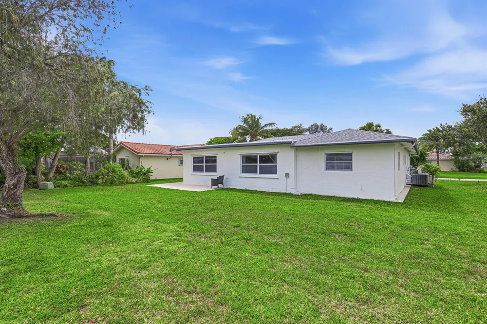 8106 NW 101st Avenue Tamarac, FL 33321