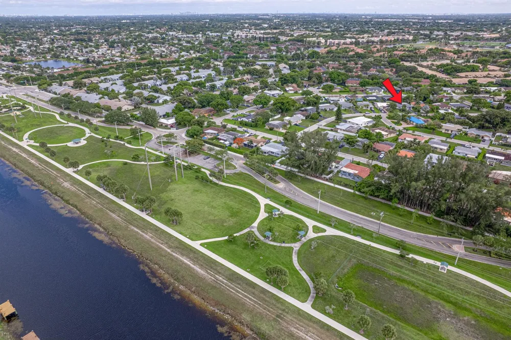 8106 NW 101st Avenue Tamarac, FL 33321