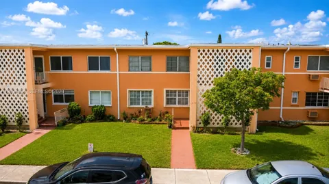 3550 SW 9th Ter #8B