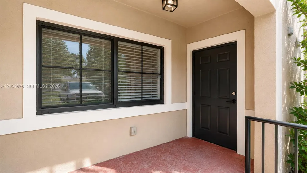 22511 SW 88th Pl #6-24 Cutler Bay, FL 33190