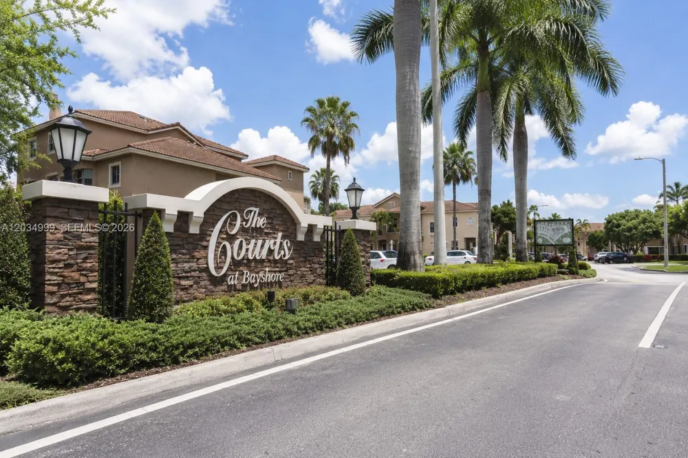 22511 SW 88th Pl #6-24 Cutler Bay, FL 33190
