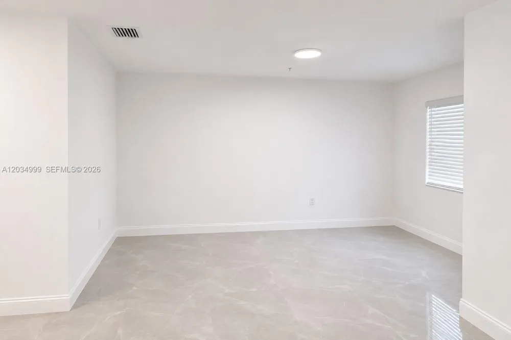22511 SW 88th Pl #6-24 Cutler Bay, FL 33190