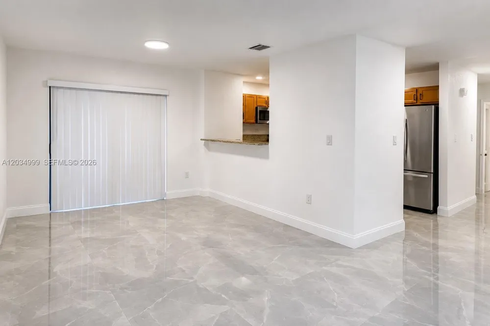 22511 SW 88th Pl #6-24 Cutler Bay, FL 33190