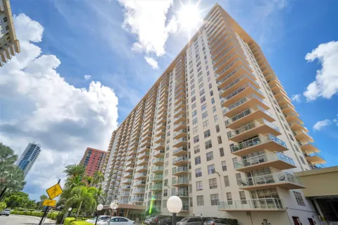 230 174th Street #814