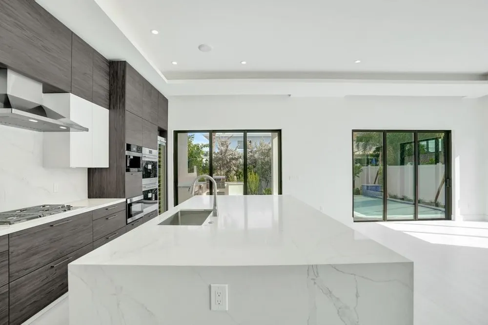 4524 Sea Grape Drive Lauderdale By The Sea, FL 33308