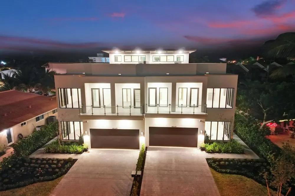 4524 Sea Grape Drive Lauderdale By The Sea, FL 33308