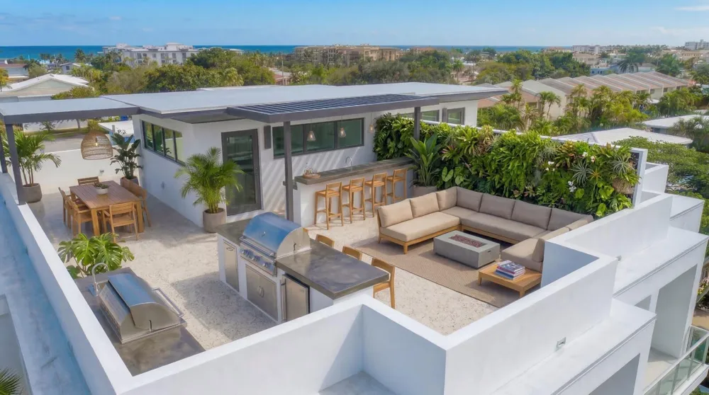 4524 Sea Grape Drive Lauderdale By The Sea, FL 33308
