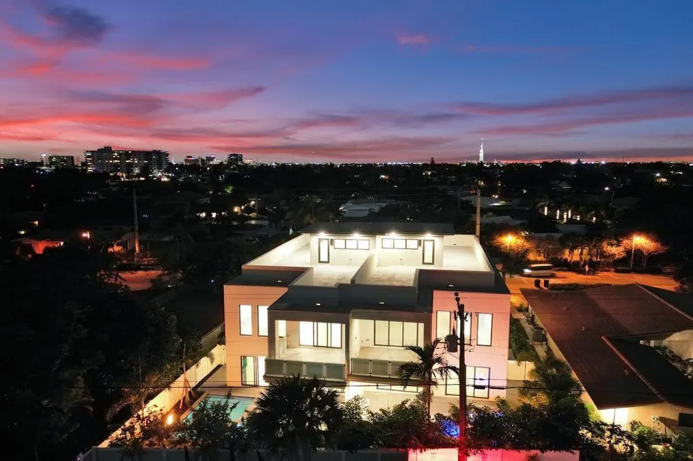 4524 Seagrape Drive #2 South Lauderdale By The Sea, FL 33308