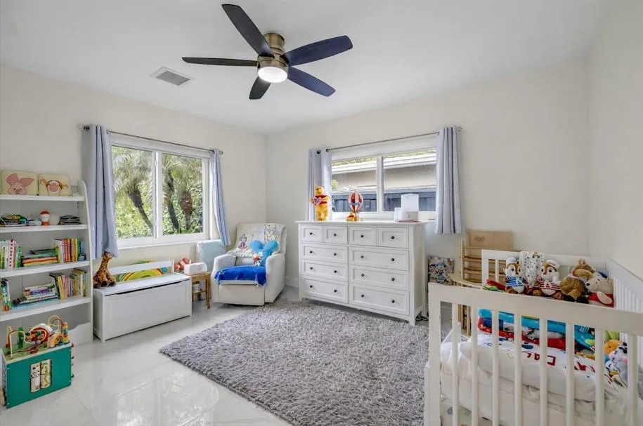 1920 NE 57th Street Fort Lauderdale, FL 33308