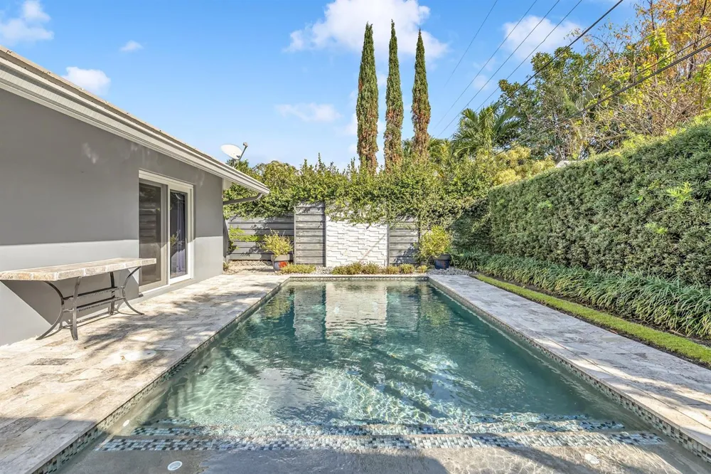 1920 NE 57th Street Fort Lauderdale, FL 33308