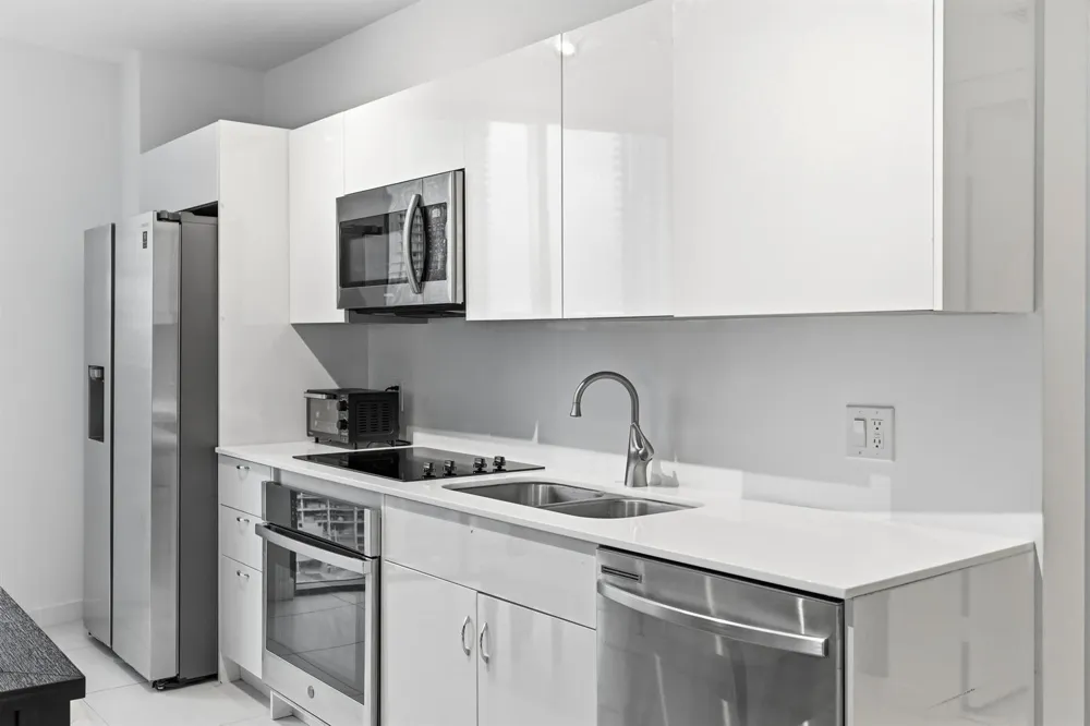 31 SE 6th Street #2601 Miami, FL 33131