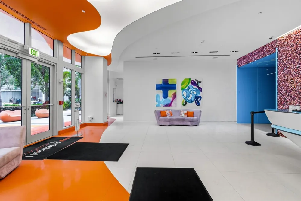 31 SE 6th Street #2601 Miami, FL 33131