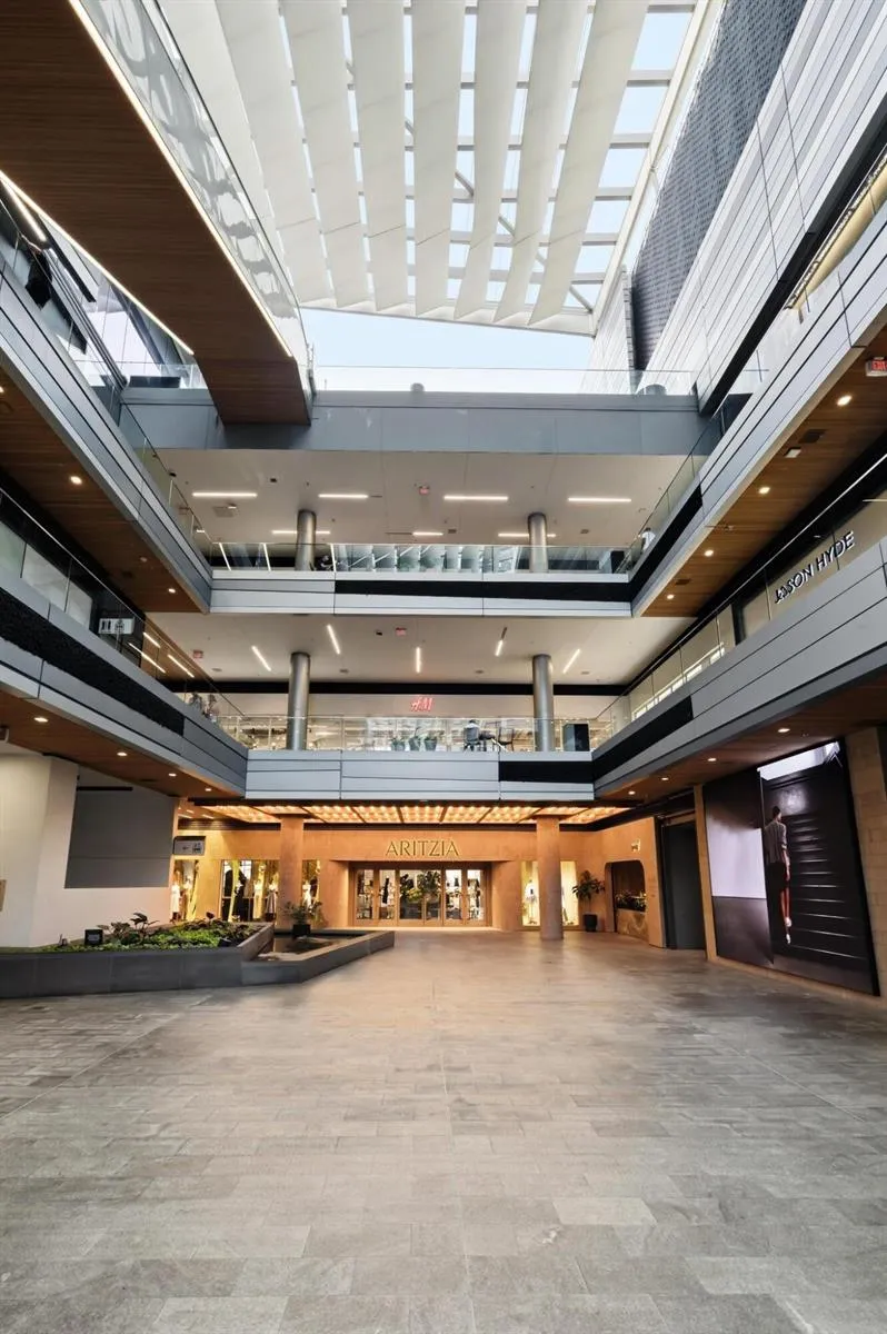 31 SE 6th Street #2601 Miami, FL 33131