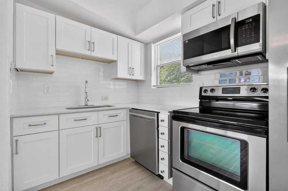 3600 SW 46th Avenue West Park, FL 33023