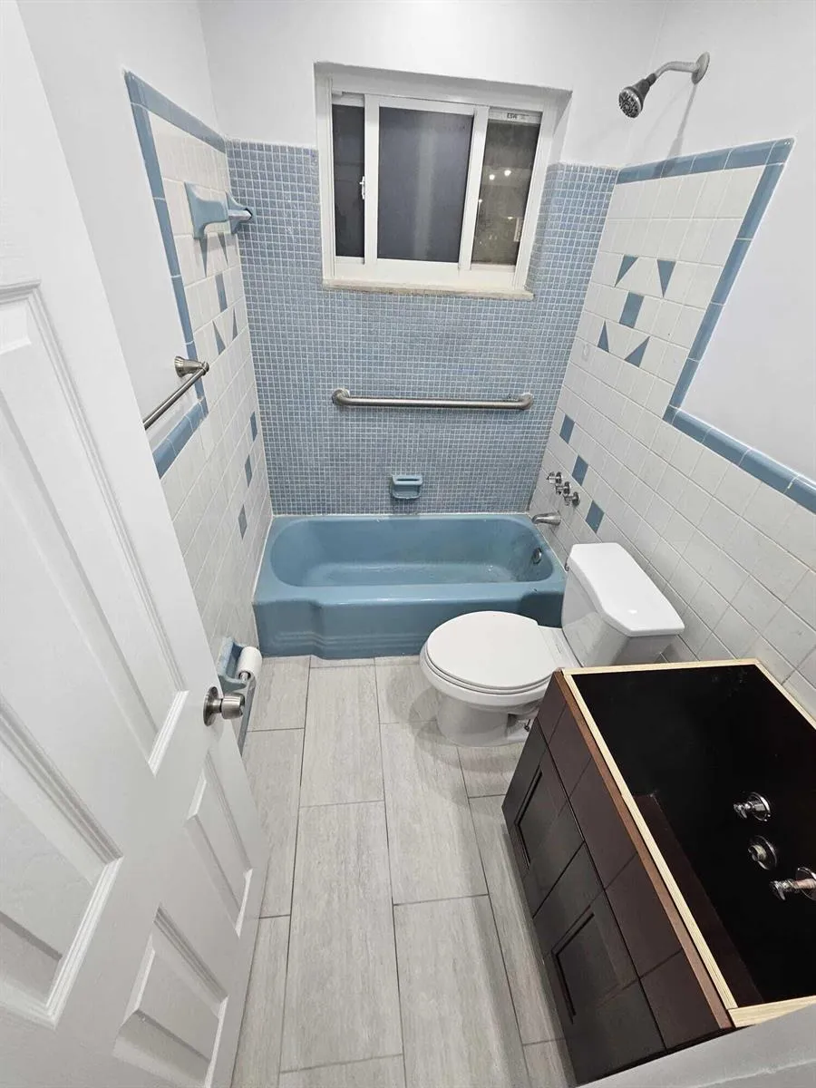 2030 SW 41st Avenue #3 Fort Lauderdale, FL 33317