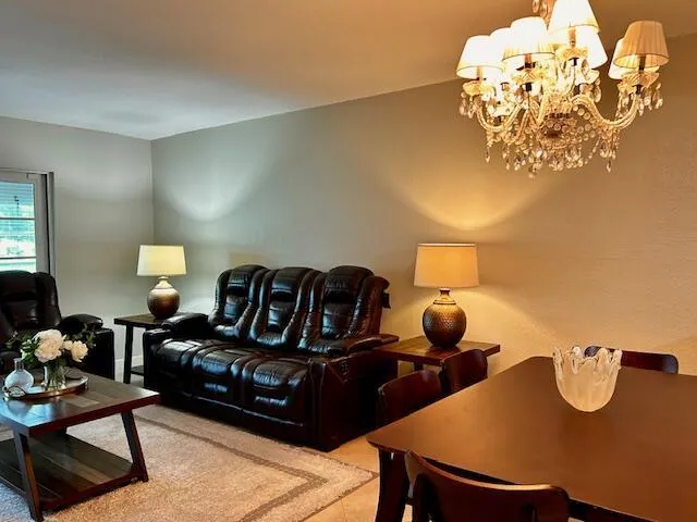 550 NW 78th Terrace #107 Margate, FL 33063