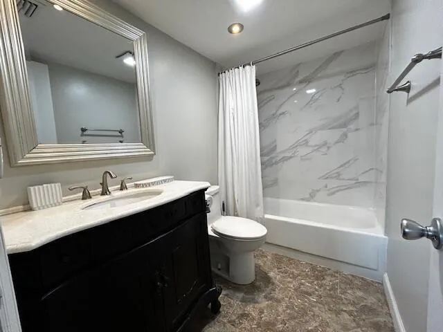 550 NW 78th Terrace #107 Margate, FL 33063