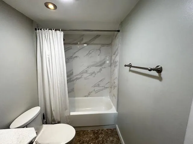 550 NW 78th Terrace #107 Margate, FL 33063