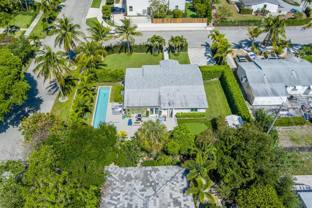 8001 Arlington Place West Palm Beach, FL 33405
