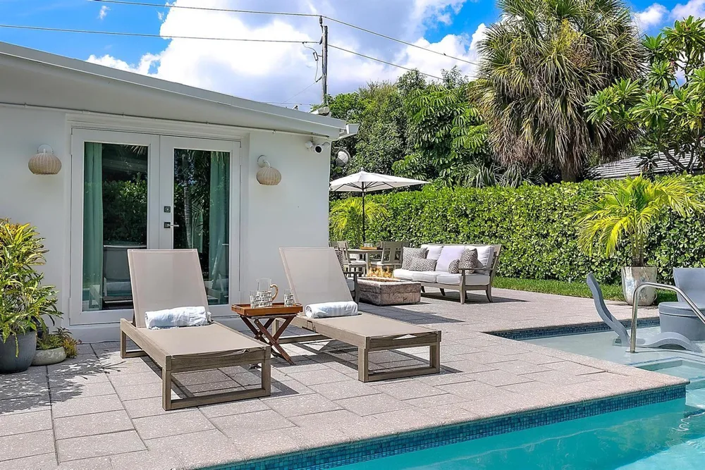 8001 Arlington Place West Palm Beach, FL 33405