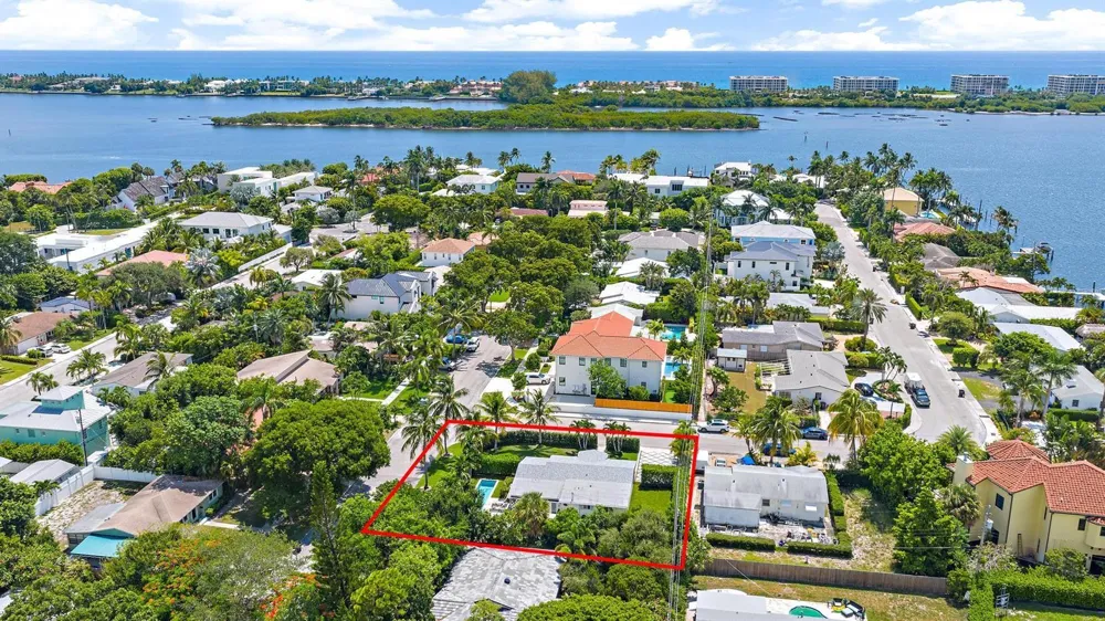 8001 Arlington Place West Palm Beach, FL 33405