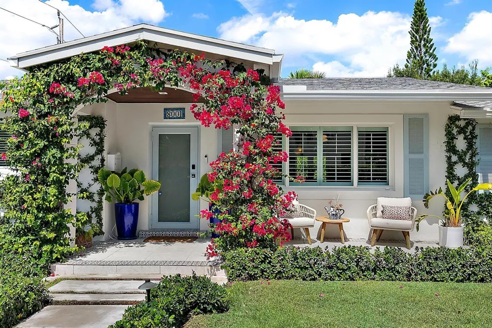 8001 Arlington Place West Palm Beach, FL 33405