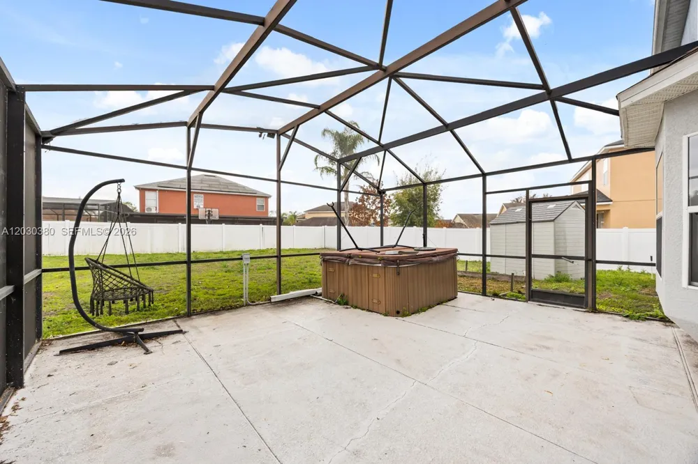 2863 BOATING BOULEVARD Kissimmee, FL 34746