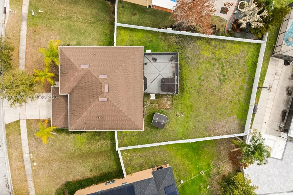 2863 BOATING BOULEVARD Kissimmee, FL 34746