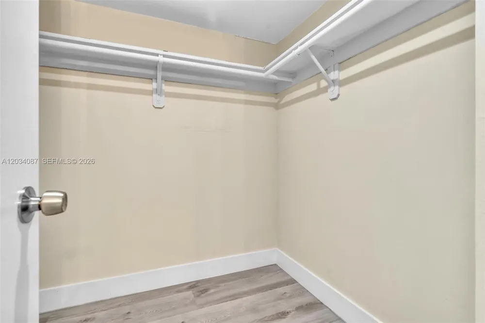 9124 Collins Ave #304 Surfside, FL 33154