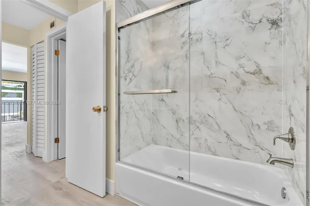 9124 Collins Ave #304 Surfside, FL 33154