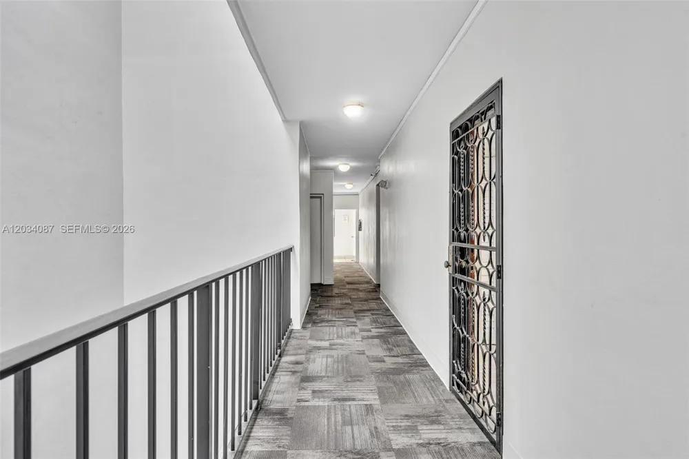 9124 Collins Ave #304 Surfside, FL 33154