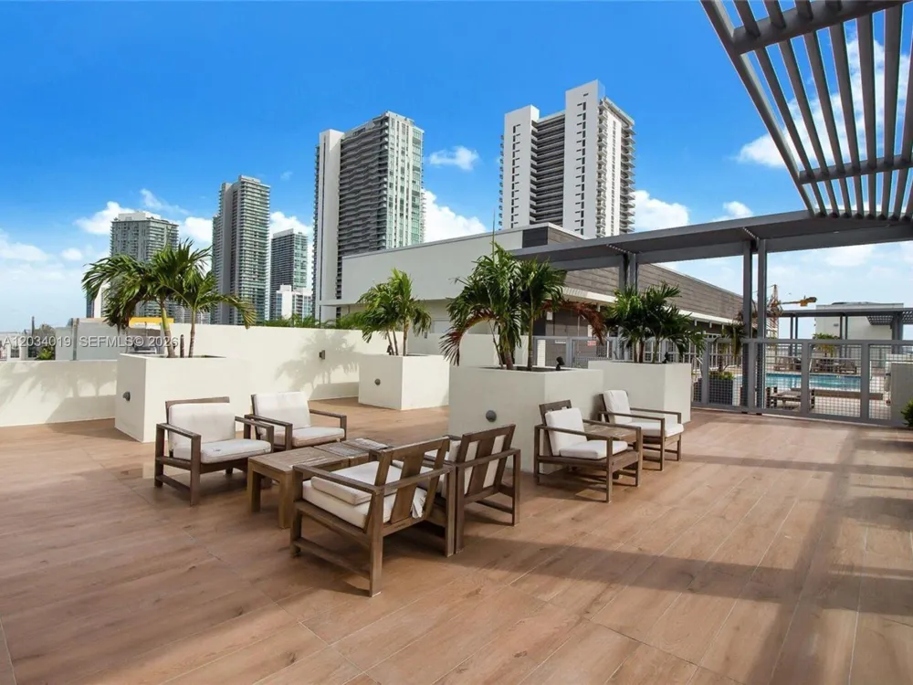 321 NE 26th St #806 Miami, FL 33137