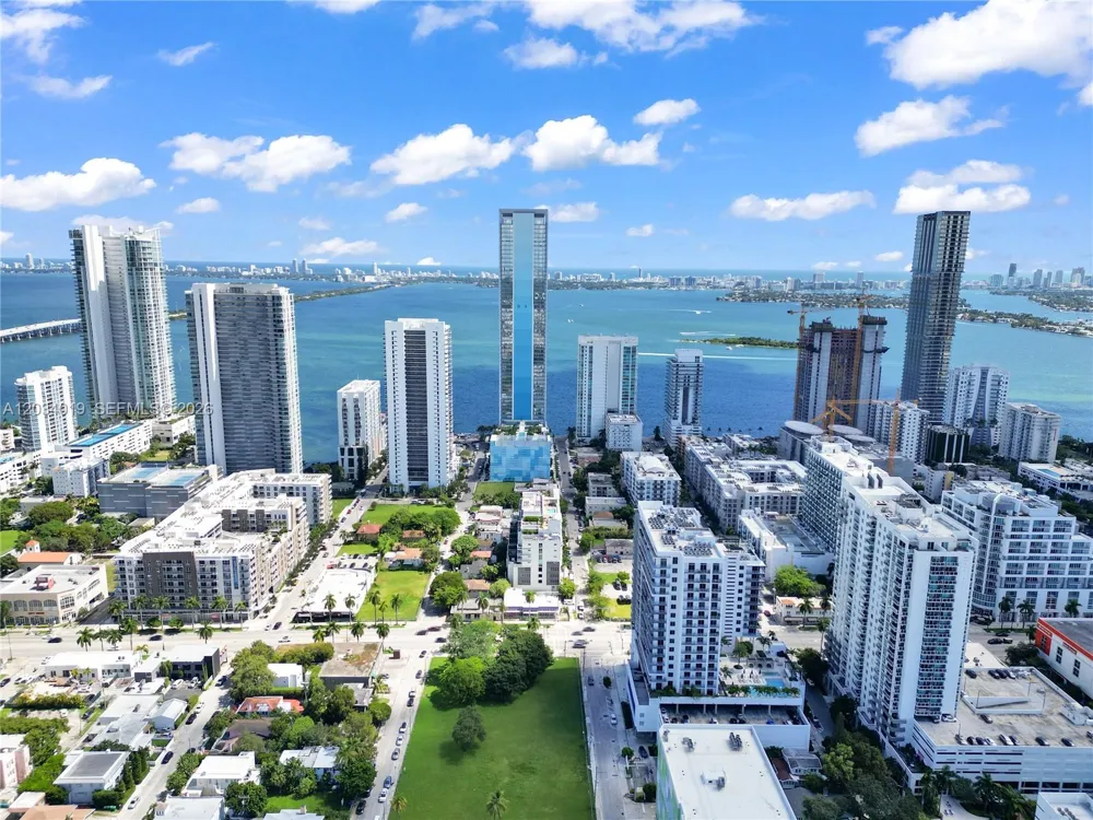 321 NE 26th St #806 Miami, FL 33137