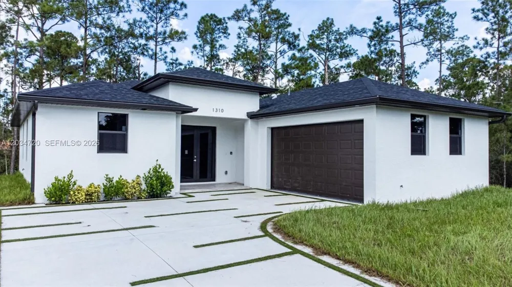 1310 Jefferson Ave Lehigh Acres, FL 33972