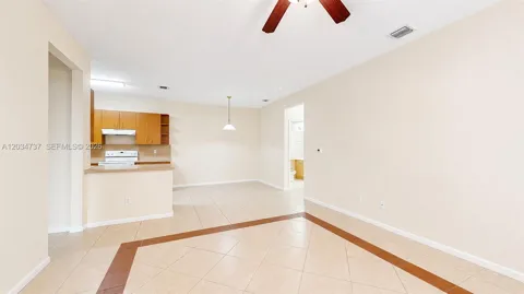 3557 Forest Hill Blvd #51