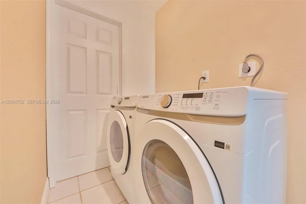 503 SE 17th St. #503 Cape Coral, FL 33990