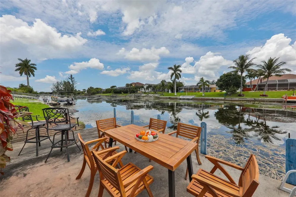 503 SE 17th St. #503 Cape Coral, FL 33990