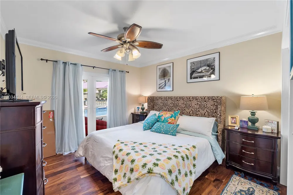 17640 Old Cutler Rd Palmetto Bay, FL 33157