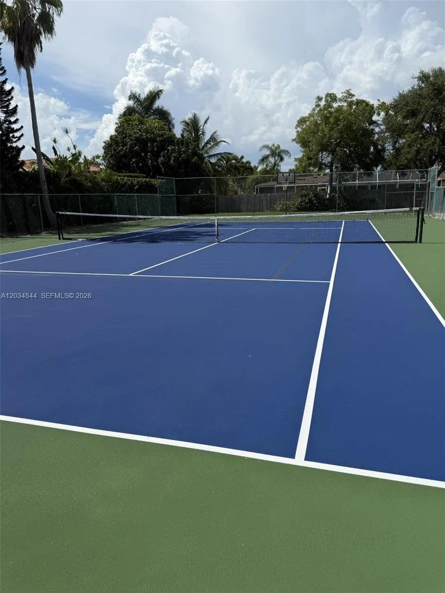 17640 Old Cutler Rd Palmetto Bay, FL 33157