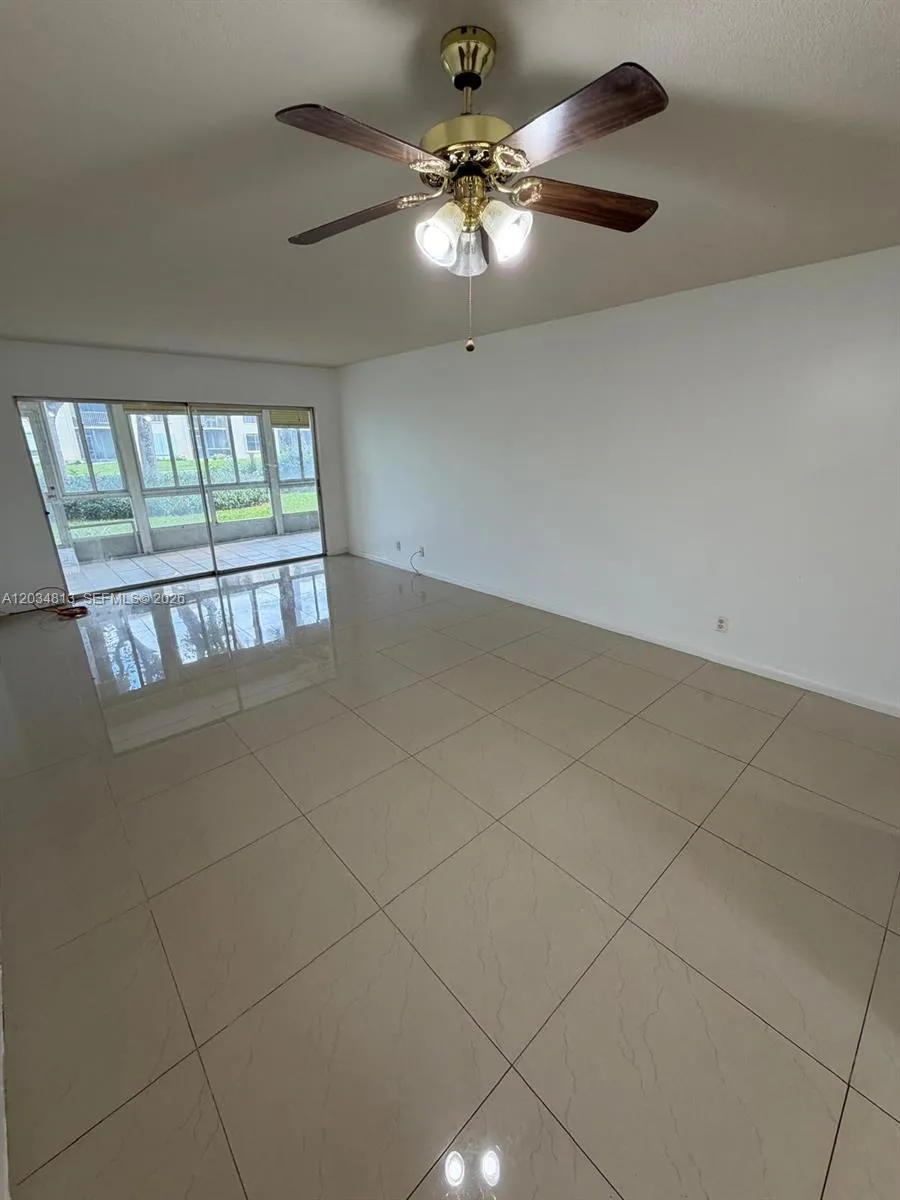 200 S Waterway Dr S #107 Lantana, FL 33462